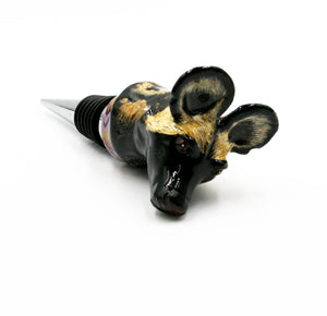 Wild dog with lilac arrow pattern wine bottle stopper