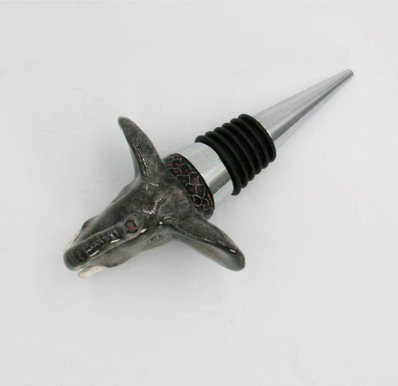Elephant with black & red tortoise shell pattern wine bottle stopper small