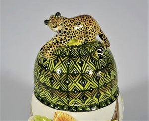 Lying down leopard jewellery box