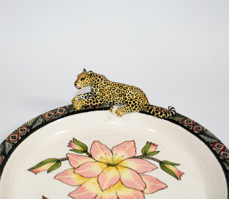 Leopard platter full body