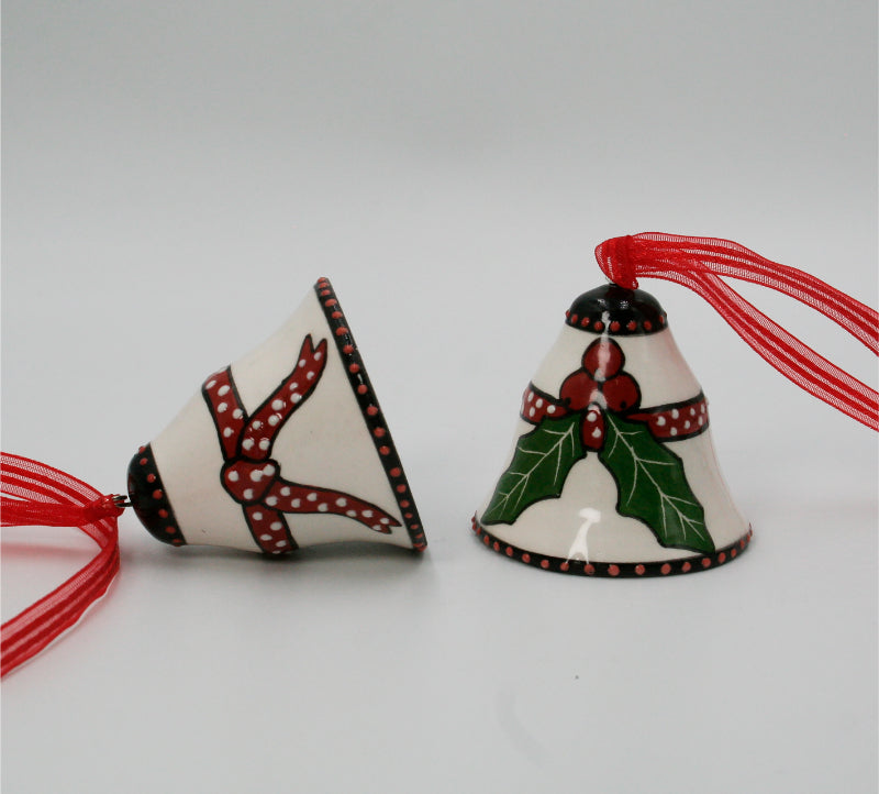 Bell hanger pair black dotted trim