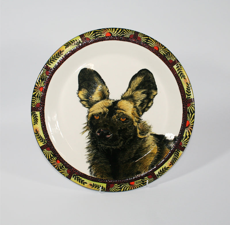 Face of wild dog wall plate