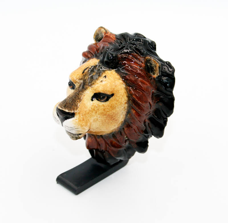 Lion 2 magnet