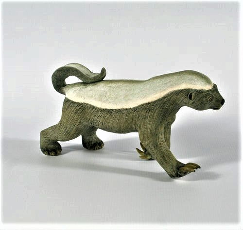 Medium honey badger