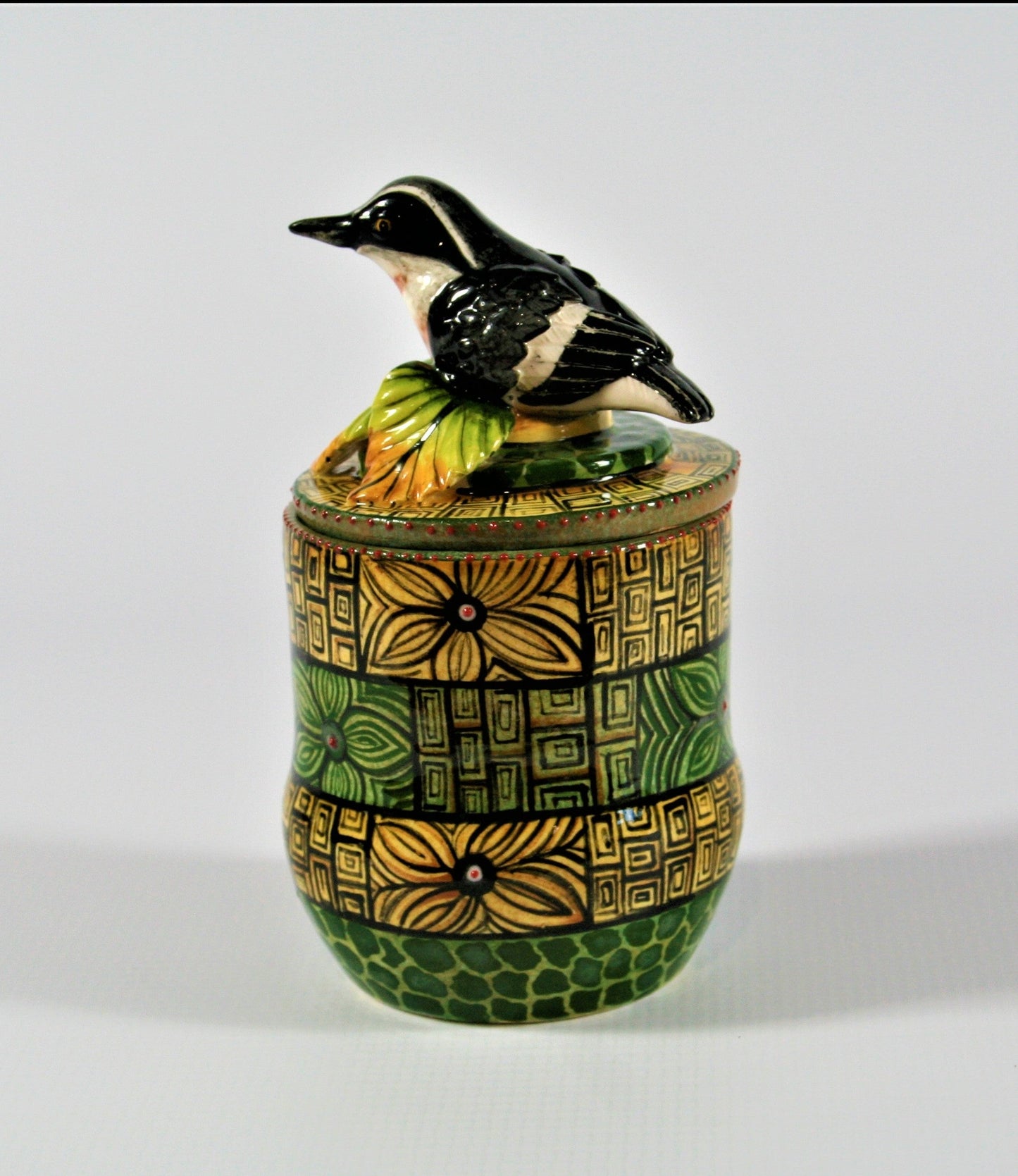 White chested robin jewellery box