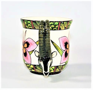 Sable Antelope mug with flower