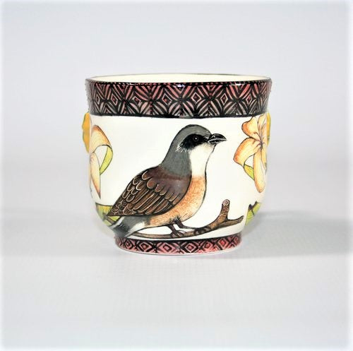 Painted bird & flower mug with sculpted leaves