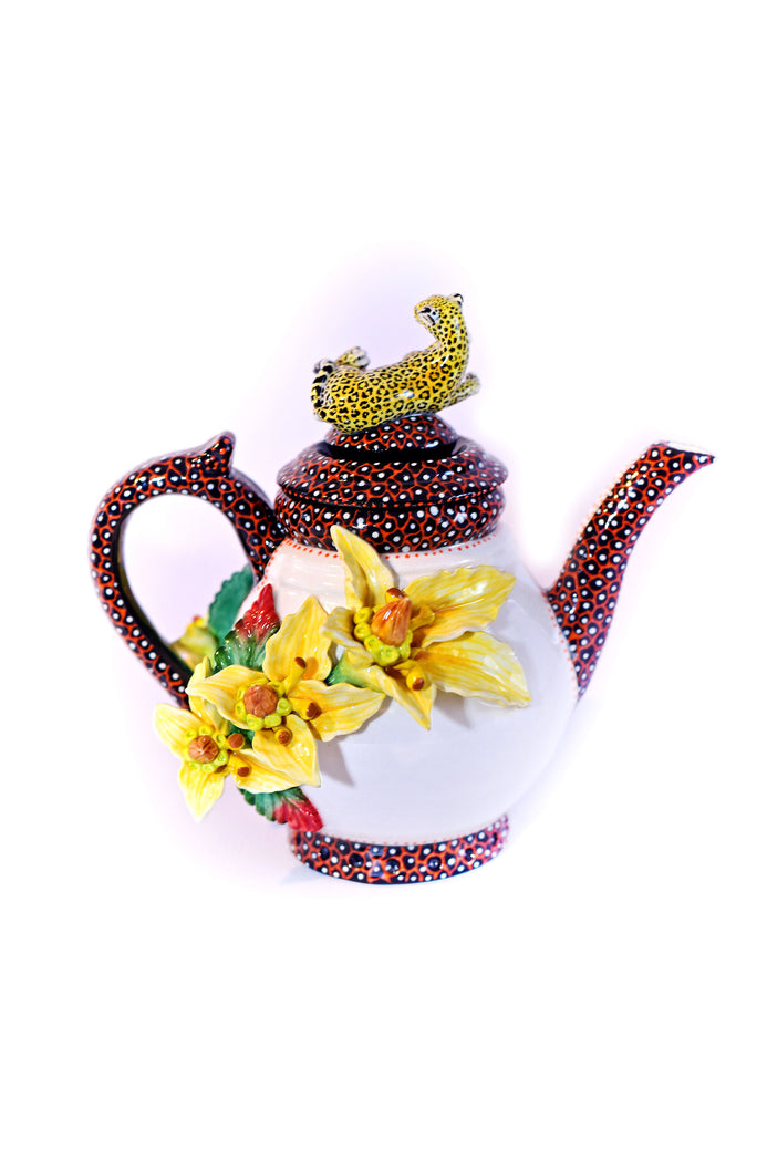 Yellow flower and leopard tea pot