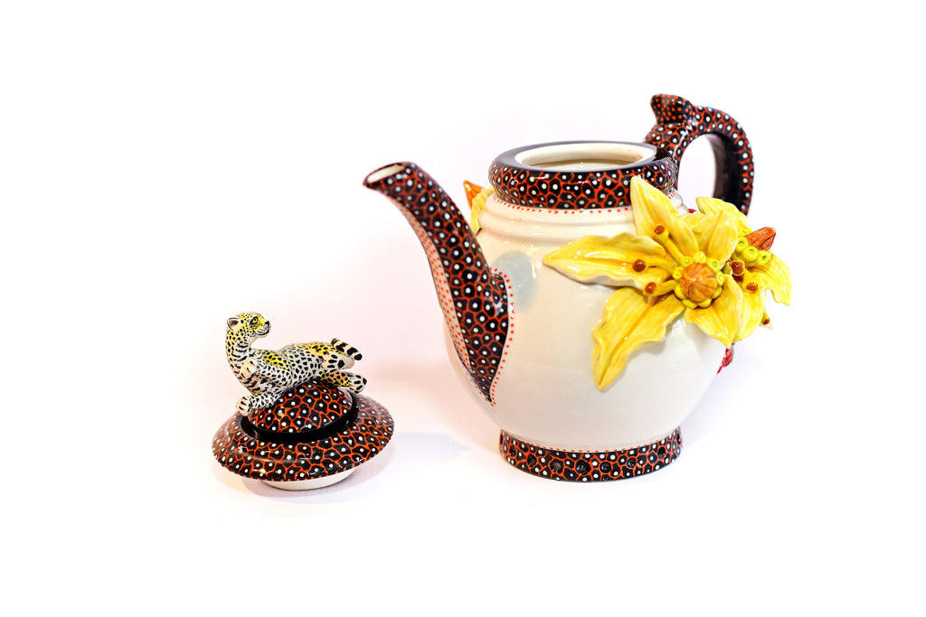 Yellow flower and leopard tea pot